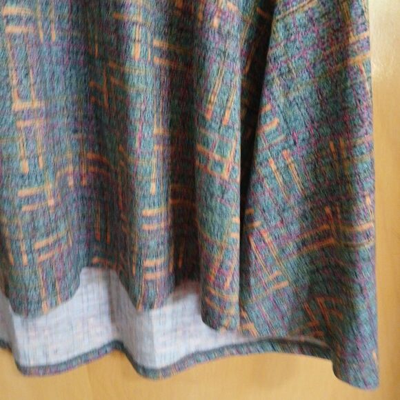 LuLaRoe M Green Purple Orange Geometric High Low Simply Comfortable Tunic Top - Picture 7 of 16